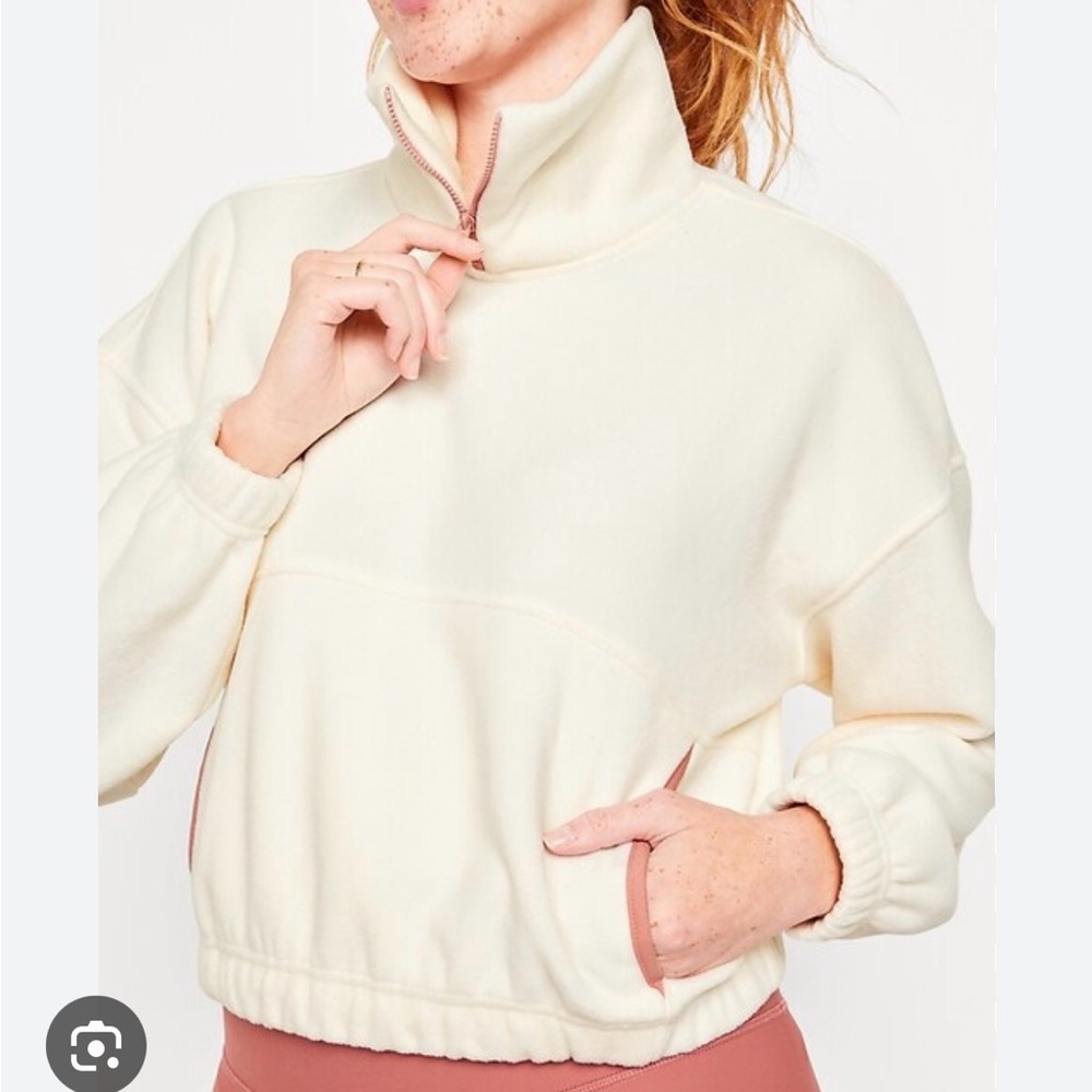 Old Navy Off-White Turtleneck Sweater